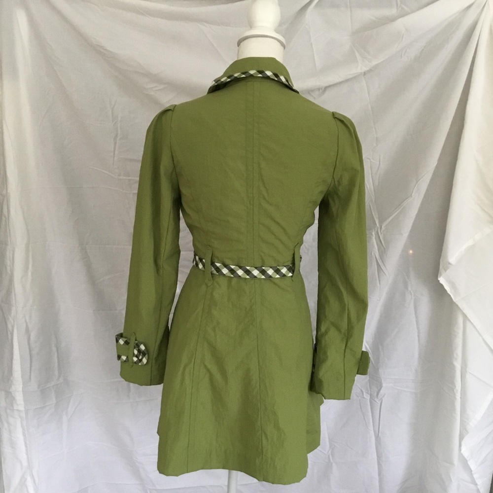 ~GREEN TRENCH WITH BLACK, GREEN AND WHITE CHECKERED TRIM~ - Picture 3 of 10